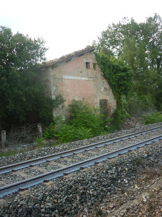 Il casello dei Pianacci sulla ferovia Siena-Buonconvento-Monte Antico